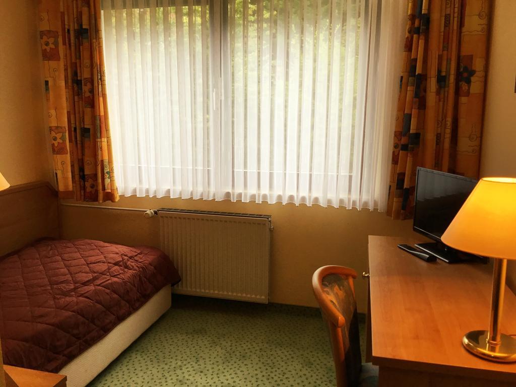 באד סקסה Panorama Hotel Pension Frohnau מראה חיצוני תמונה